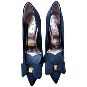 Ted Baker‎ Azeline Satin Pointed Toe Pumps
